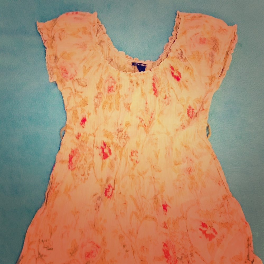 Lucky Brand top